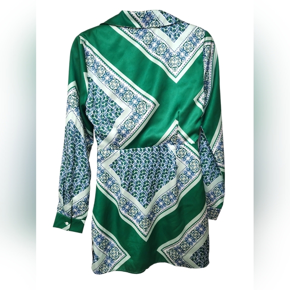 NWT Lulu's Small Scarf Mini Dress - Picture 2 of 5